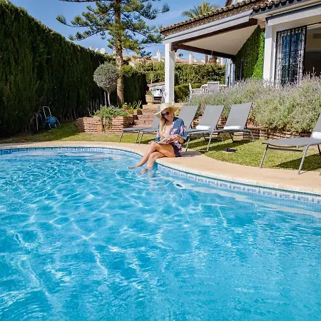 Vila Lirios Village - Private Villas, Unbeatable Location, Heated Pools Marbella