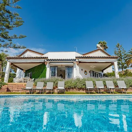 Lirios Village - Private Villas, Unbeatable Location, Heated Pools Vila Marbella