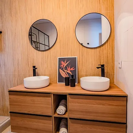 Lirios Village - Private Villas, Unbeatable Location, Heated Pools Vila