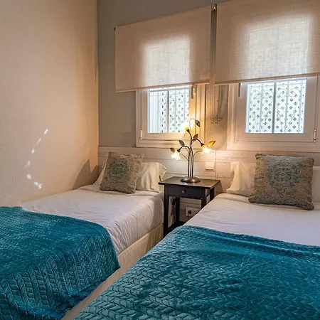 Vila Lirios Village - Private Villas, Unbeatable Location, Heated Pools *