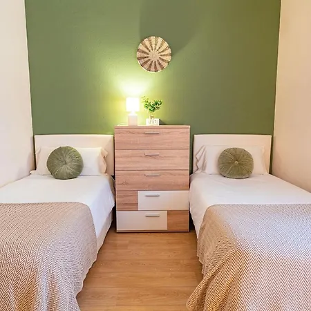 Vila Lirios Village - Private Villas, Unbeatable Location, Heated Pools Marbella