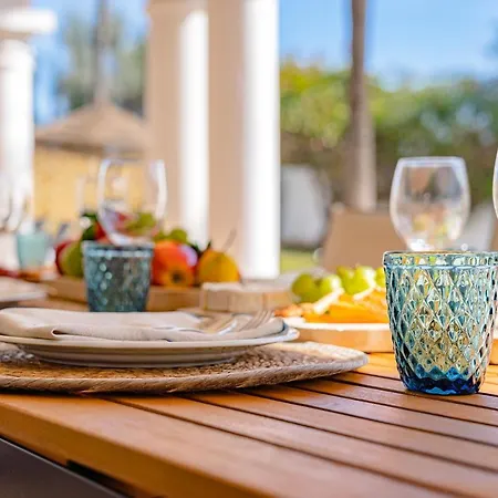 Lirios Village - Private Villas, Unbeatable Location, Heated Pools Vila Marbella