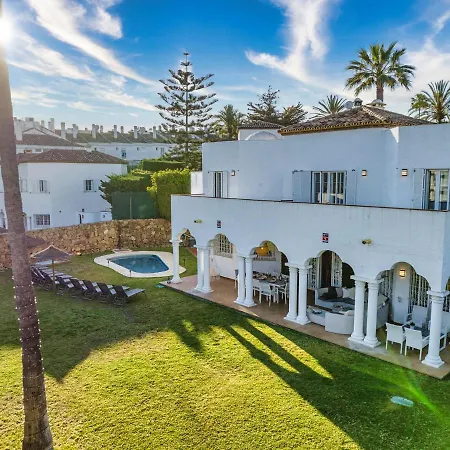 Lirios Village Villa *