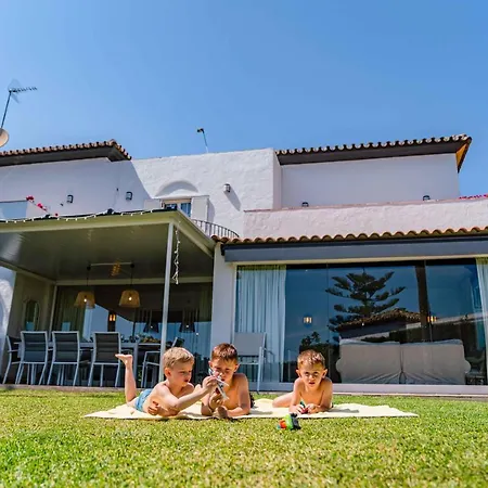 Lirios Village Villa